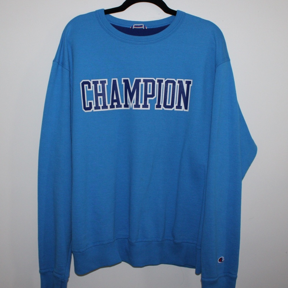 Champion Women's Blue Sweatshirt